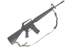 Макет автомата Denix D7/9133 M16A1 (ремень, USA, 1967 г, вьетнамская война)